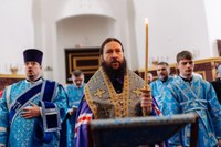 15 февраля, на праздник Сретение Господне, больше 100 магнитогорцев вместе помолились за военнослужащих, находящихся на территории СВО.