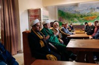 8 октября, в Мусульманском храме - Соборной мечети Магнитогорска прошла служба по российским героям погибших в войнах 