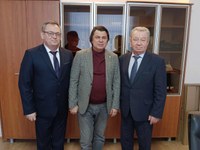 Объединяя работу на благо предпринимателей