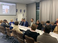 Участие в обсуждении вопроса предоставлении субсидий социально ориентированным некоммерческим организациям на частичную оплату коммунальных услуг за пользование муниципальными помещениями.