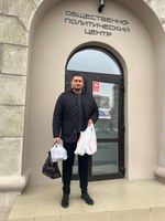 В Общественно-политическом центре Магнитогорска продолжается прием гуманитарной помощи